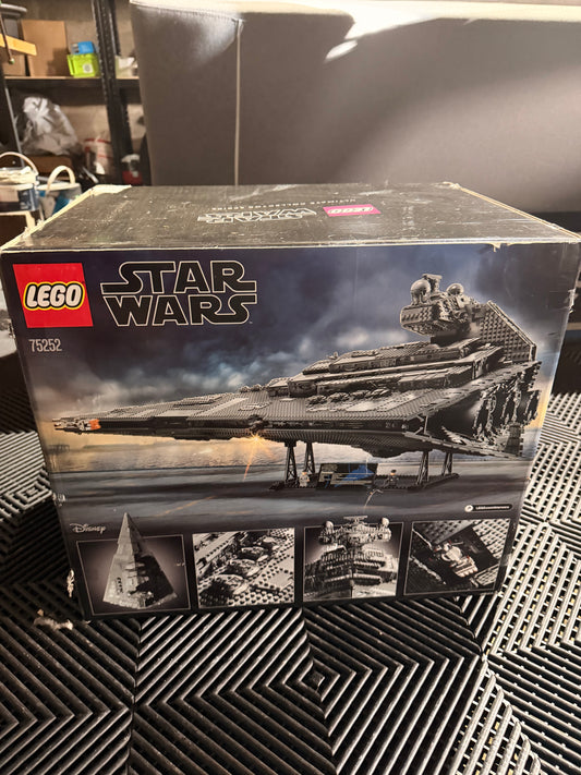 Stars wars lego 75252